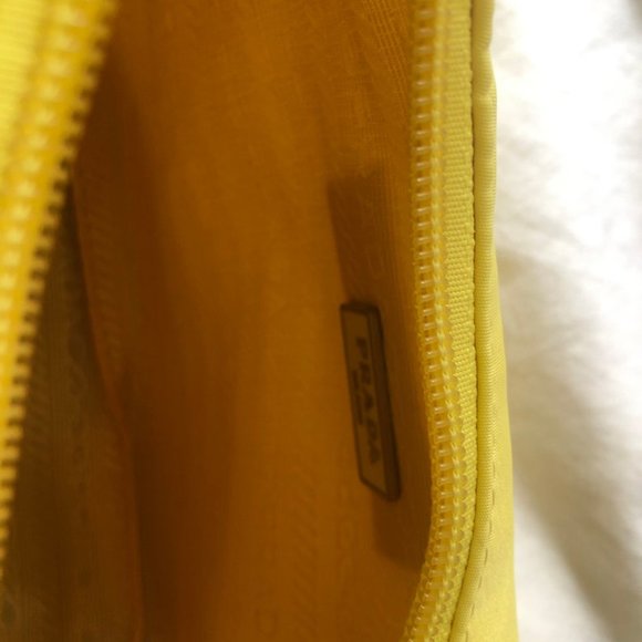 Triangle Nylon Bag Yellow 90s Bag - Picture 2 of 2